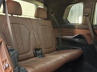 BMW X7 M50 3.0 Dark Shadow Edition 294кВ