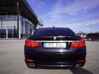 BMW 740 Individual XDRIVE 3.0 225kW
