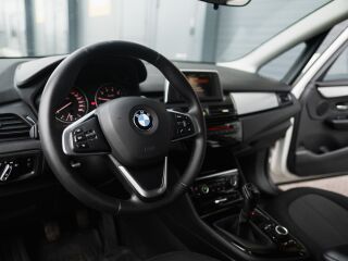 BMW 218 i Active Tourer Advantage 1.5 100kW