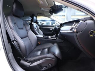 Volvo V90 AWD Inscription 2.0 T6 Recharge Plug-In 186kW