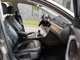Volkswagen Passat Comfortline Variant 1.4 110kW