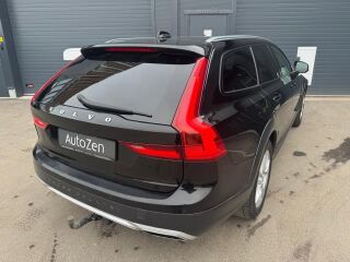 Volvo V90 Cross Country 2.0 140kW