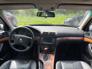 BMW 530 2.9 R6 142kW