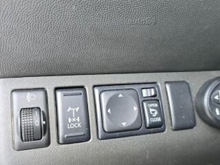 Nissan Navara 2.5 140кВ