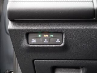 Volkswagen Tiguan Life eHybrid 1.5 TSI 110кВ
