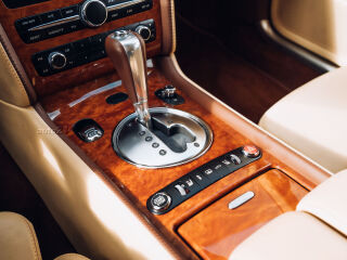 Bentley Continental Flying Spur 6.0 W12 412kW