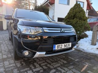 Mitsubishi Outlander Instyle+ 2.0 110kW
