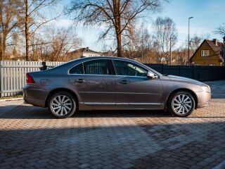 Volvo S80 Summum 2.5 D5 158кВ