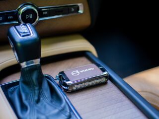 Volvo XC90 Inscription 2.0 polestar 246кВ