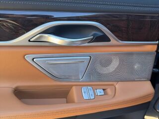 BMW 740 xdrive 3.0 235кВ