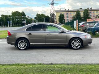 Volvo S80 3.2 R6 175kW