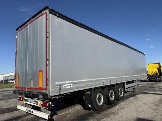 Schmitz Semitrailer Curtainsider Standard