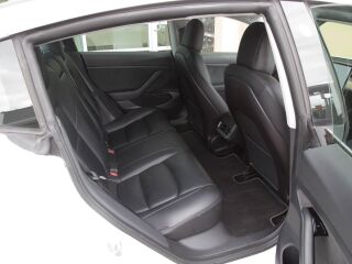Tesla Model 3 Standard Range Plus 208kW