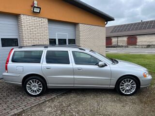 Volvo V70 Facelift 4WD 2.4 D5 136kW