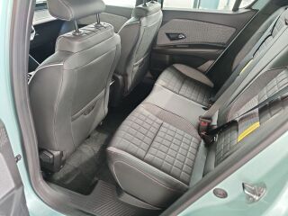 Renault 4 E-Tech Iconic Comfort Range 110kW