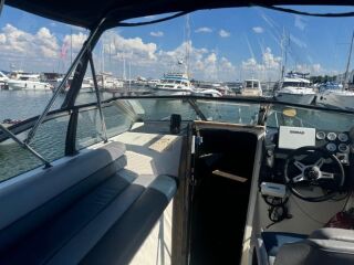 Bayliner Sunbridge 2455 250kW