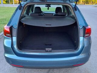 Opel Astra Sport Tourer 1.6 81kW