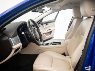 Jaguar XF 20d AWD 2.0 132kW