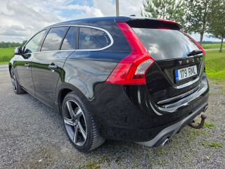 Volvo V60 D6 Twin Engine AWD R-Design Facelift 2.4 R5 162kW