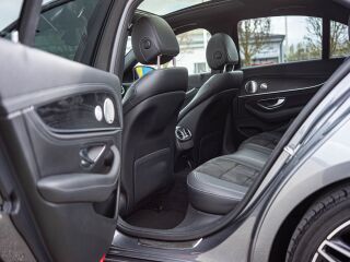 Mercedes-Benz E 300 de AMG 2.0 143kW