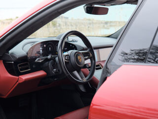 Porsche Taycan 4S Performance Battery Plus 420kW