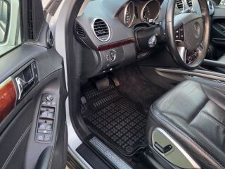Mercedes-Benz GL 320 OFF ROAD PACKAGE 3.0 165kW