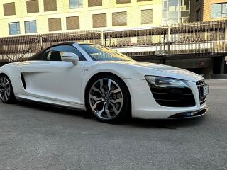 Audi R8 Spyder quattro Carbon 5.2 V10 386kW