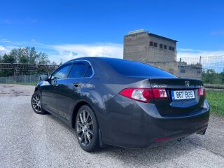 Honda Accord 2.0 115kW