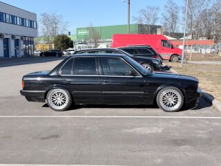 BMW 324 2.4 150кВ
