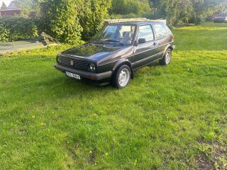 Volkswagen Golf 1.6 51кВ