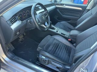 Volkswagen Passat Executive 1.5 TSI 110kW