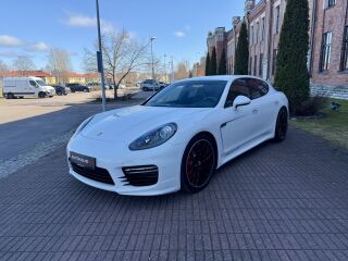 Porsche Panamera 4 GTS Facelift PDK Chrono 4.8 324kW