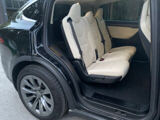 Tesla Model X 75D AWD Dual Motor 245kW