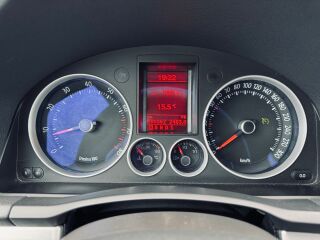 Volkswagen Golf GTI 2.0 R4 147кВ