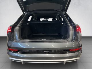 Audi e-tron 55 S-Line quattro 300кВ