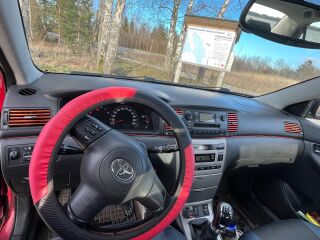 Toyota Corolla 1.6 81kW