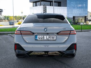 BMW i5 eDrive40 250kW