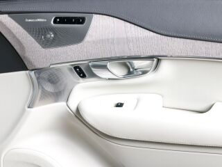 Volvo XC90 AWD INSCRIPTION LUXURY XENIUM FULL 2.0 T8 Recharge Twin Engine Plug-In-Hybrid 288кВ