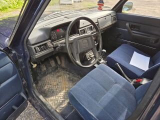Volvo 244 2.1 74kW