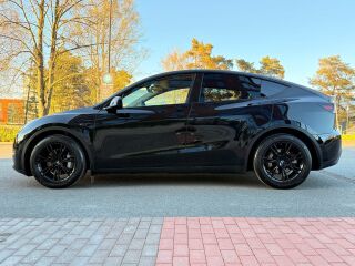 Tesla Model Y Long Range AWD Dual Motor 378kW