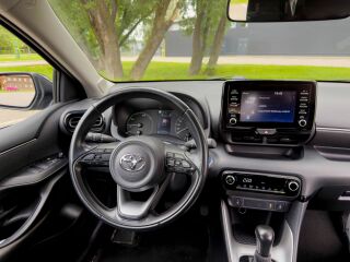 Toyota Yaris Active Plus 1.5 68кВ