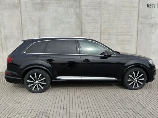 Audi Q7 3x S-line quattro TDI 3.0 S-Line TDI 200кВ