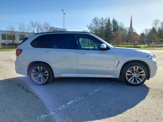 BMW X5 xDrive40d M-Sportpakett 3.0 N57Z 230kW