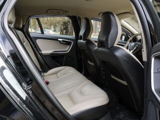 Volvo V60 D3 2.0 120kW