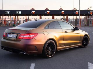 Mercedes-Benz E 350 PRIOR Design Black Edition 3.0 170kW