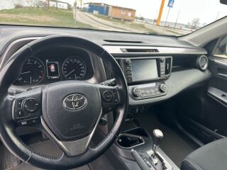 Toyota RAV4 2.0 3ZR 112kW
