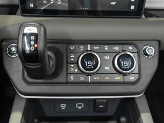 Land Rover Defender 3.0 183kW