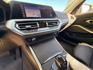 BMW 330 xDrive Sport Line Plug-in Hybrid 2.0 215кВ