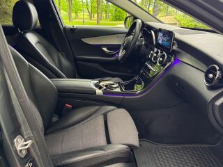 Mercedes-Benz C 220 2.0 143kW