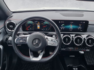 Mercedes-Benz CLA 180 Shooting Brake AMG-Line 1.3 100kW